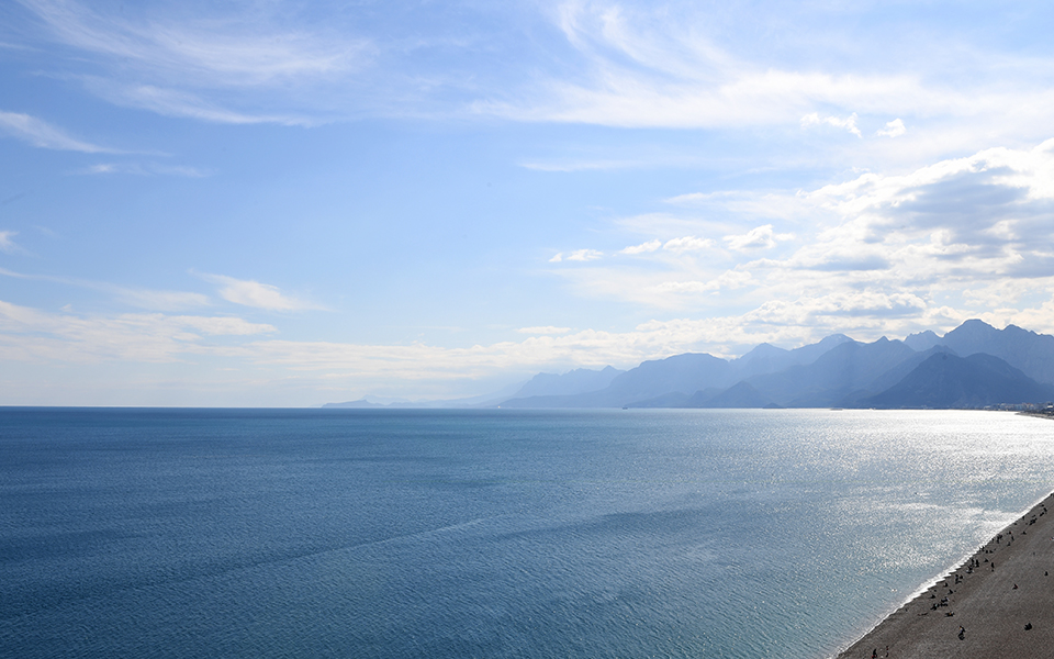 Treatment At Holiday Comfort in Antalya - Dental Health Tourism Turkey